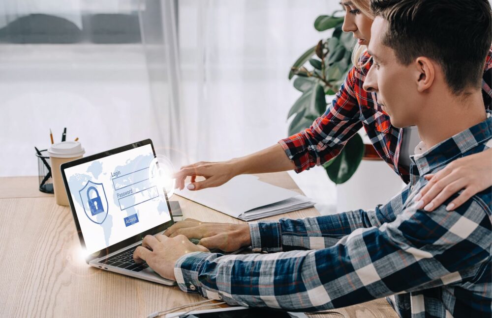 Training and raising awareness against threats from the internet: Cybersecurity is a top priority. © Depositphotos.com