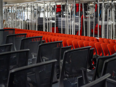 Tradingzone fördert Kreislaufwirtschaft bei Büromöbeln. Quelle: zvg